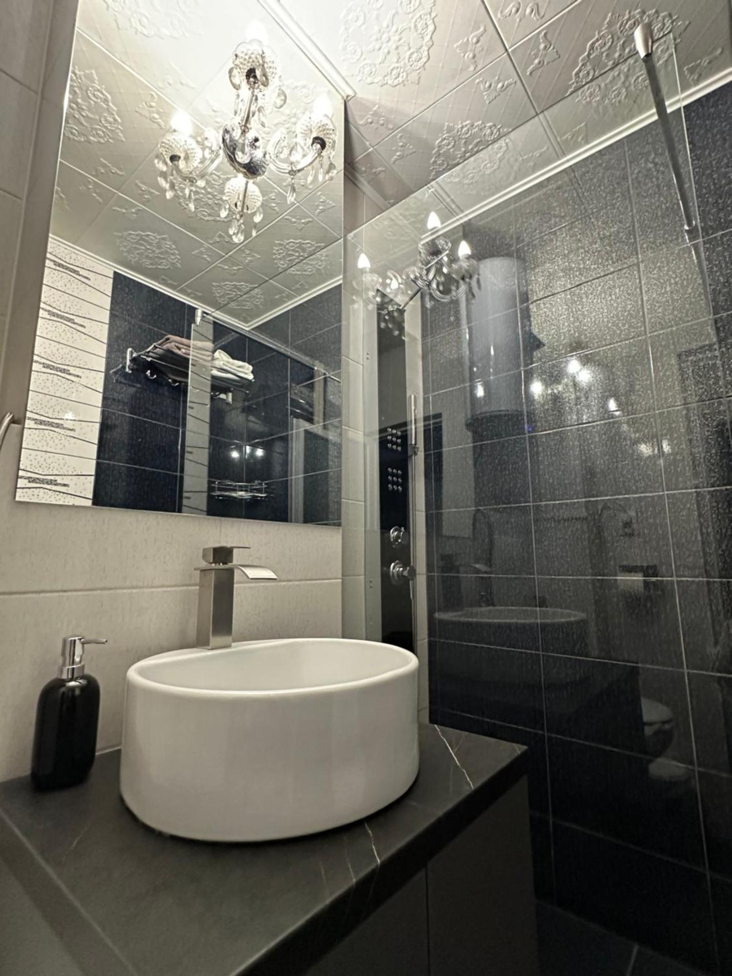 Etoile Apartment